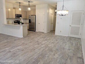 2660 Revolution St in Melbourne, FL - Building Photo - Building Photo