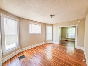 2640 Fillmore St NE in Minneapolis, MN - Building Photo - Building Photo