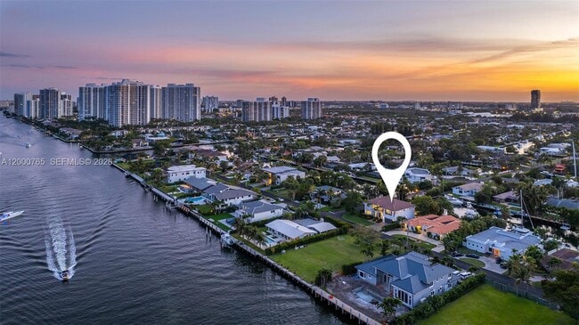 552 Palm Dr in Hallandale Beach, FL - Building Photo - Building Photo