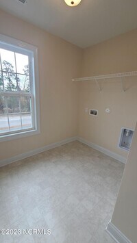 182 Moonstone Ct photo'