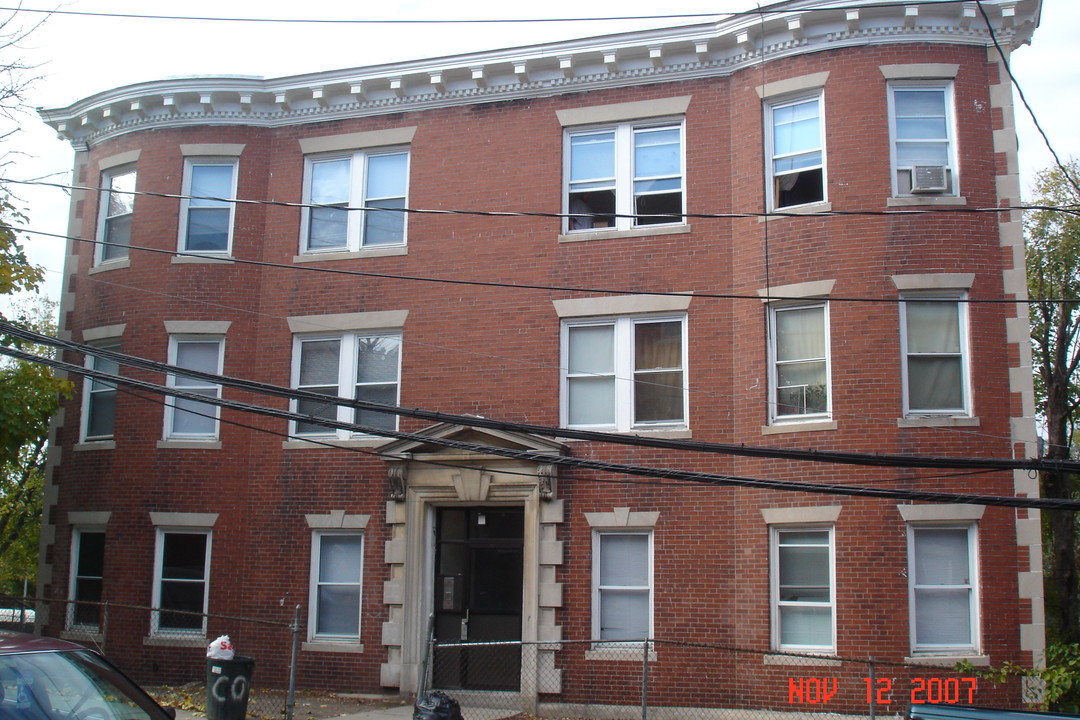 15 Codman Park in Roxbury, MA - Foto de edificio