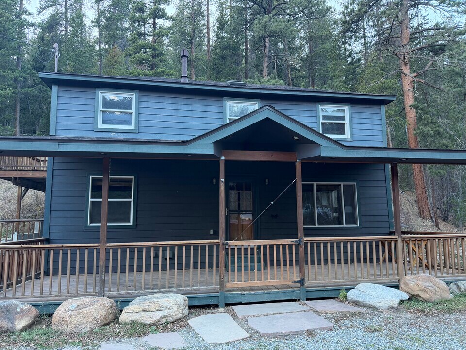 31390 CO-72 in Golden, CO - Building Photo