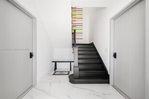 403 SW 12th Ave in Miami, FL - Building Photo