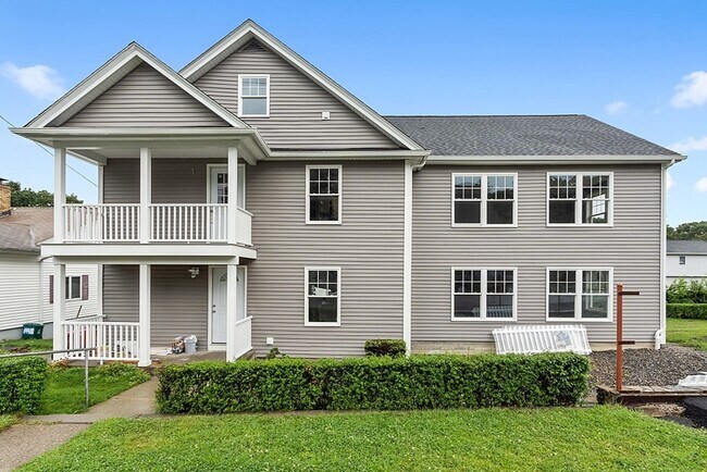 53 Fenwood Rd in Worcester, MA - Building Photo - Building Photo