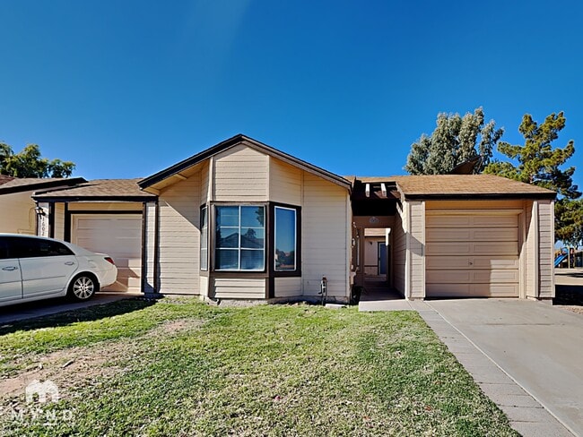 property at 16024 S Catalina St