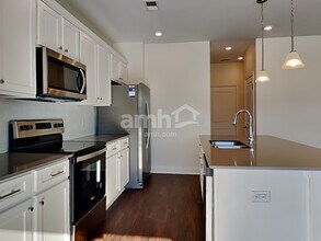 110 Anthurium Dr in Summerville, SC - Building Photo - Building Photo