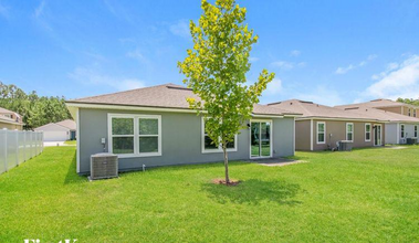 2404 Sotterley Ln in Jacksonville, FL - Foto de edificio - Building Photo