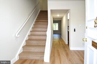 15003 Candover Ct in Silver Spring, MD - Building Photo - Building Photo