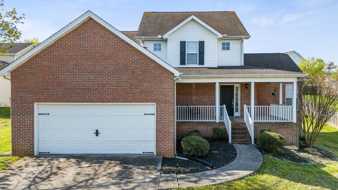 5315 Azinger Ln in Corryton, TN - Building Photo