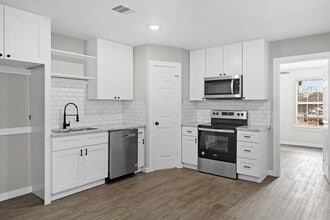 6121 Ridgemont St in Houston, TX - Building Photo - Building Photo