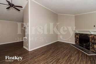 3210 Oakbrook Ln in Clarkston, GA - Building Photo - Building Photo