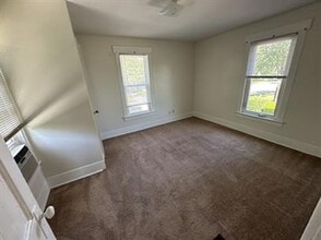 806 N Coler Ave in Urbana, IL - Building Photo - Building Photo