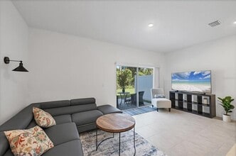 15032 Cuzcorro Ct in Nokomis, FL - Building Photo - Building Photo