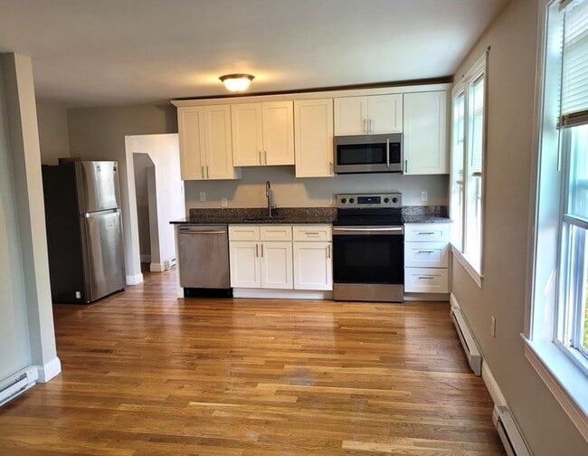 85 Germain Ave in Quincy, MA - Building Photo - Building Photo