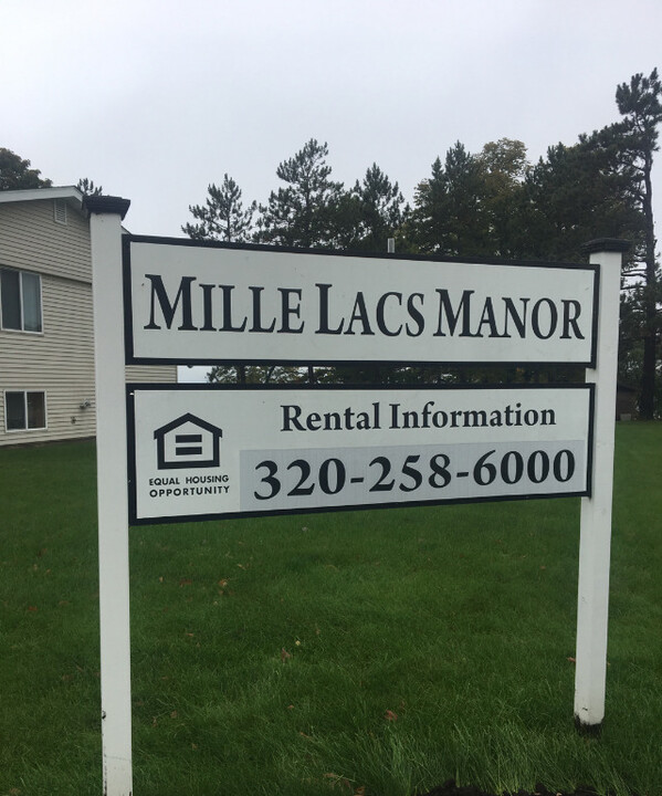 Mille Lacs Manor Apartments in Isle, MN - Foto de edificio