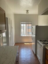 628 E Elk Ave in Glendale, CA - Building Photo - Building Photo