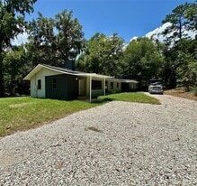 12104 NW US Hwy 441 in Gainesville, FL - Building Photo