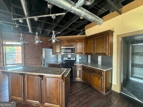 2 E Main St N in Hampton, GA - Building Photo - Building Photo