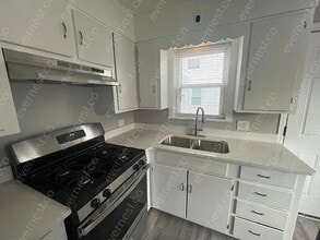 934 Annabelle Dr in Toledo, OH - Foto de edificio - Building Photo