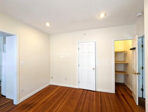 7 Locke St, Unit 1 in Cambridge, MA - Building Photo - Building Photo
