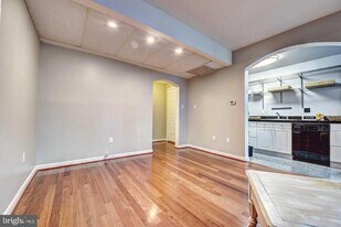 2015 Key Blvd in Arlington, VA - Building Photo