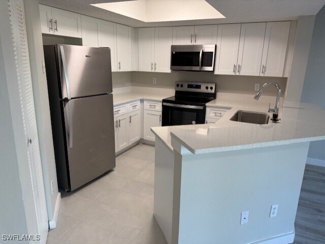 1382 Wildwood Lakes Blvd in Naples, FL - Building Photo - Building Photo