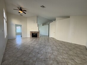 830 Coastal Beach Rd in Henderson, NV - Building Photo - Building Photo