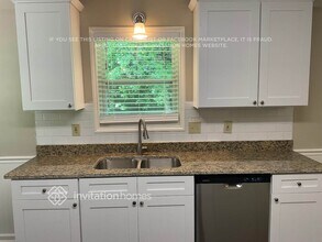 3080 Palomino Dr in Powder Springs, GA - Foto de edificio - Building Photo