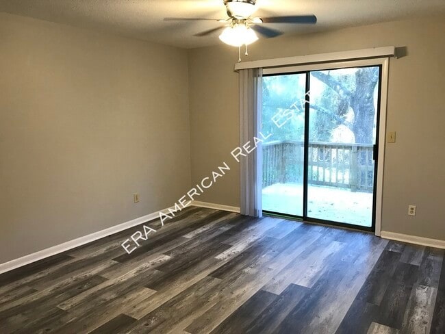 571 Woodlow Rd in Niceville, FL - Building Photo - Building Photo