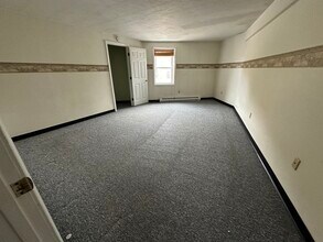 216 Rumford St, Unit 216 Rumford in Concord, NH - Building Photo - Building Photo