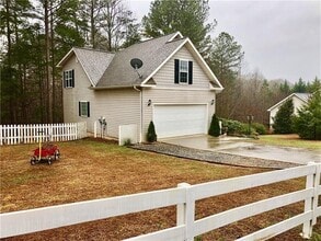 43 Barker Trail Rd in Cleveland, GA - Building Photo - Building Photo