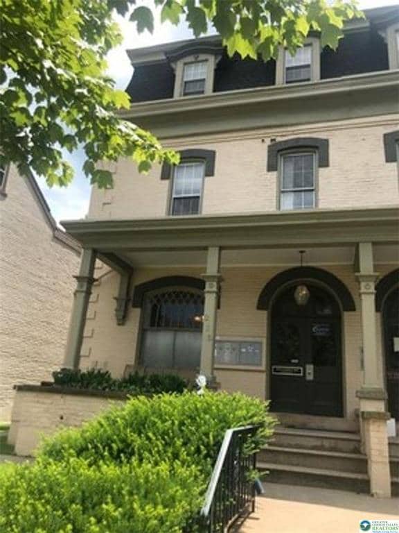 property at 215 W Broad St