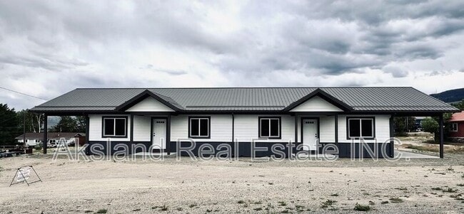 property at 908 Roosevelt Ave