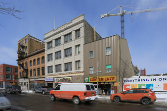 144-150 King St W in Kitchener, ON - Building Photo - Building Photo