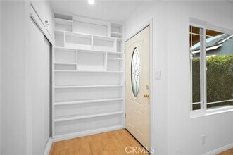 3029 Los Olivos Ln in Montrose, CA - Building Photo - Building Photo