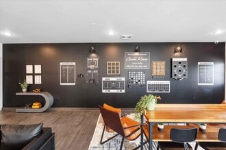 Michigan Street Commons in Milwaukee, WI - Building Photo - Building Photo