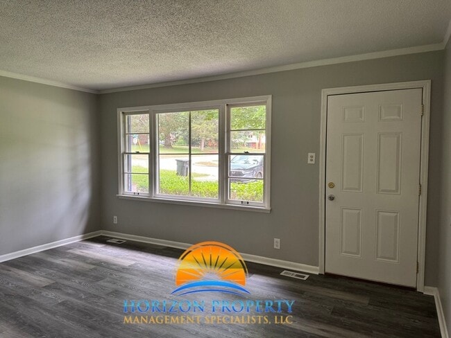 6117 Colfax Rd NW in Huntsville, AL - Building Photo - Building Photo