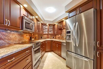 5420 N Ocean Dr, Unit 1703 in Riviera Beach, FL - Building Photo - Building Photo