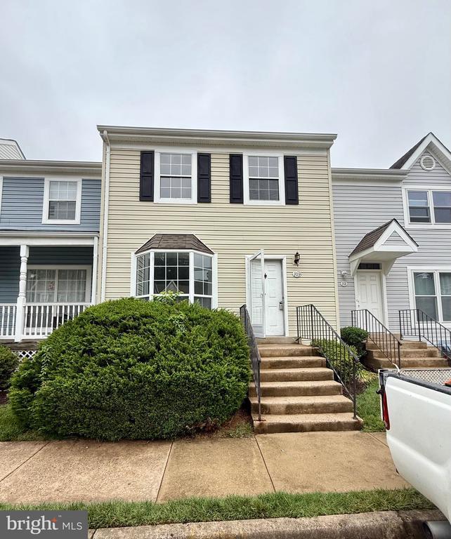 property at 103 Powhatan Ct