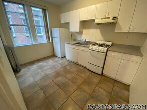 524 Cambridge St in Boston, MA - Building Photo - Building Photo