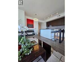 1688 Pullman Porter St in Vancouver, BC - Building Photo - Building Photo