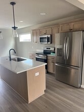 305 Breunig Blvd in Waunakee, WI - Building Photo - Building Photo