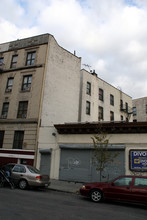 835 Home St in Bronx, NY - Foto de edificio - Building Photo