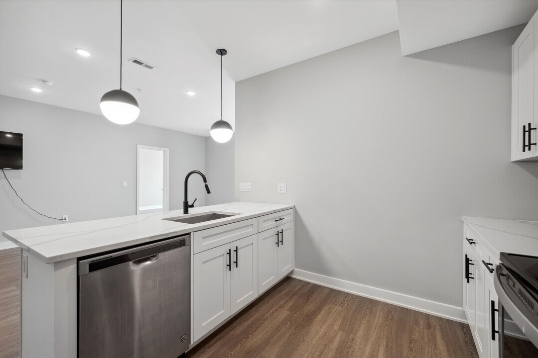 1841 N Gratz St in Philadelphia, PA - Building Photo