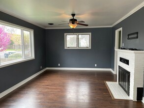 319 Mary St in Medford, OR - Building Photo - Building Photo
