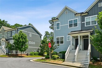1339 Callahan Cv in Atlanta, GA - Building Photo - Building Photo