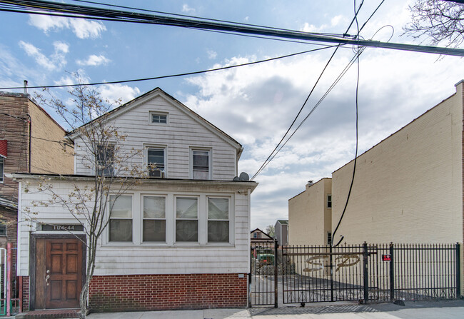 10444 46th Ave in Corona, NY - Building Photo - Building Photo