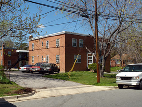 7908 Kennewick Ave in Takoma Park, MD - Building Photo - Building Photo