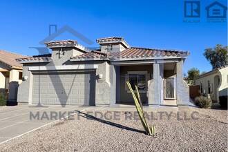 17230 W Saguaro Ln in Surprise, AZ - Building Photo - Building Photo