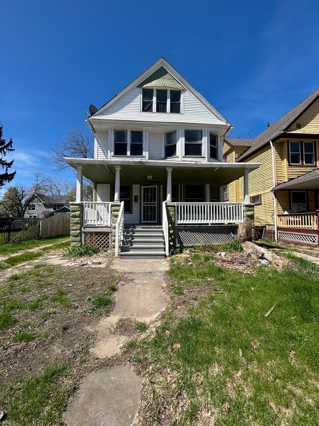 property at 1210 E 84th St